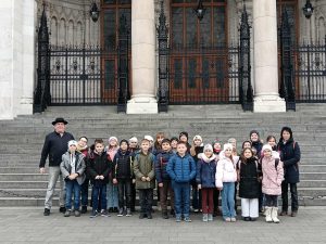 585903904_25368009439490621_6702529122168917442_n