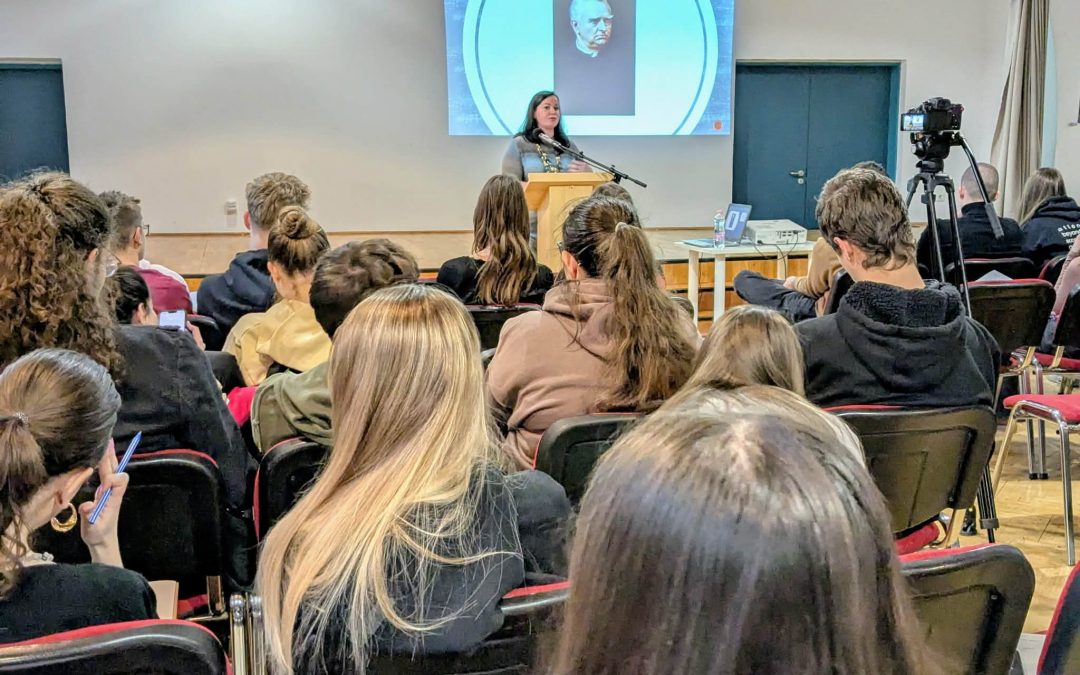 Tudomány a fiataloknak