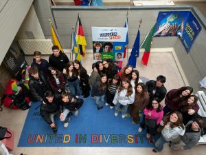 328af825-5f59-4f5f-974e-1ada84374456