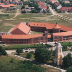 A kollégium építése 2003